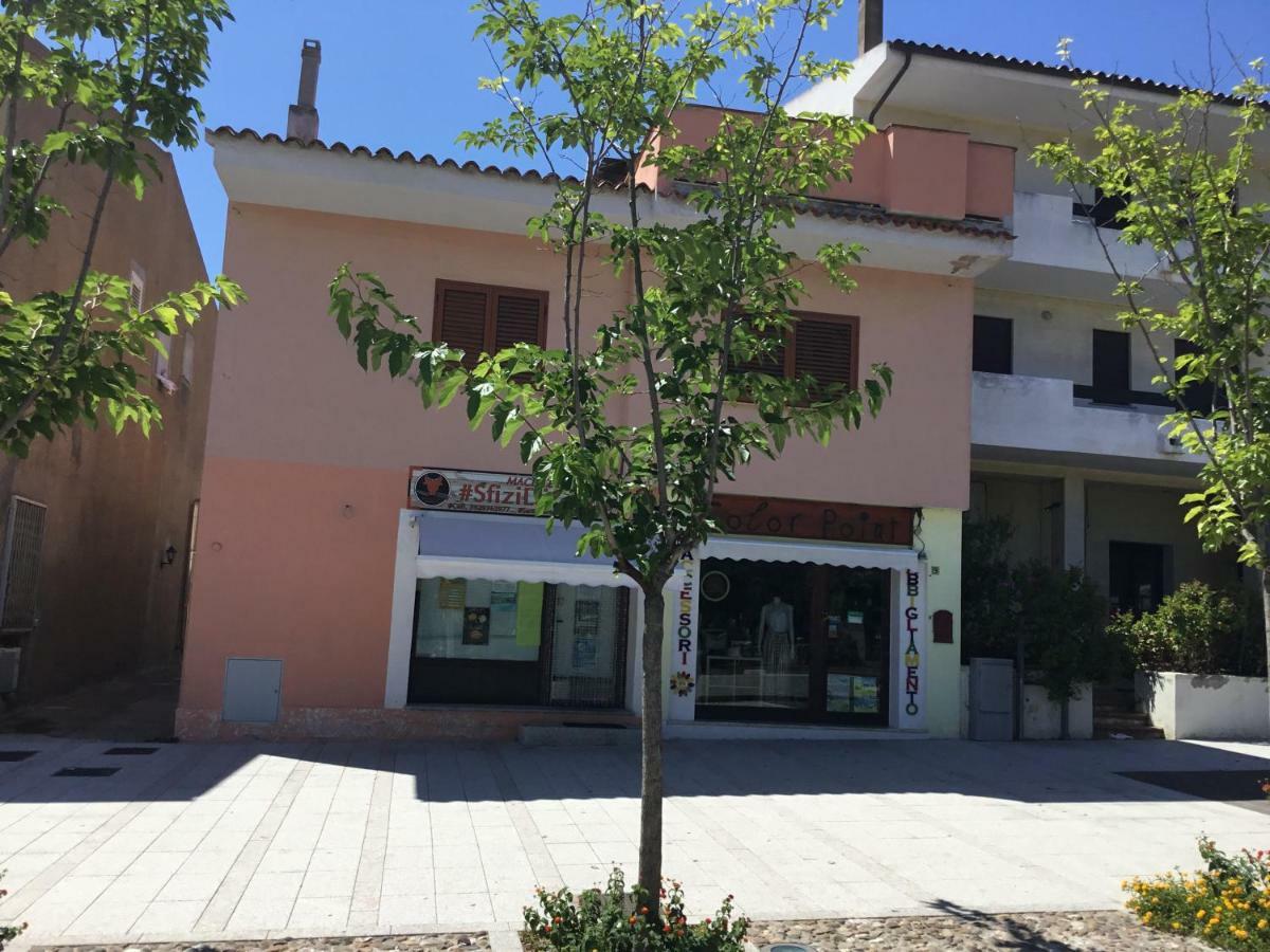 圣特雷莎加卢拉Al Centro Del Paese别墅 外观 照片