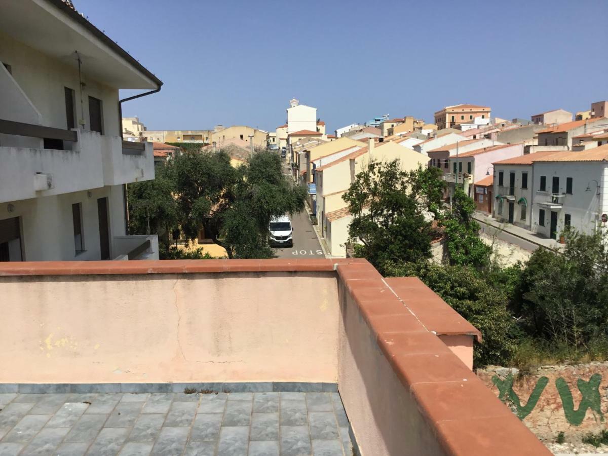 圣特雷莎加卢拉Al Centro Del Paese别墅 外观 照片